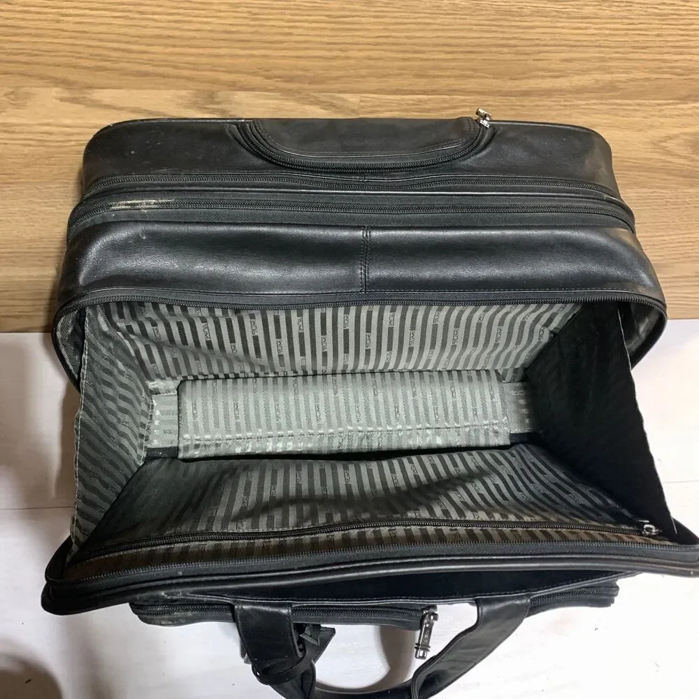 Tumi Leather 2-Wheeler Expandable Leather Laptop Briefcase #96003D4 Black
